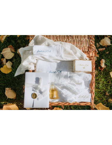 Trusou botez unisex cu muselină cu volane și in...