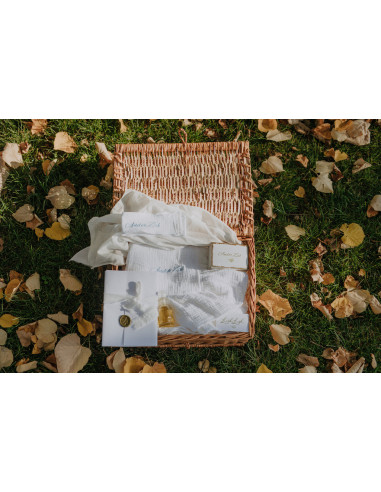 Trusou botez unisex cu muselină cu volane și in...