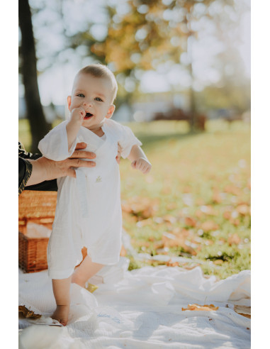 kimono-salopetă-pentru-copii-si-bebelusi-bumbac-alb